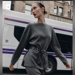 ZARA Round neck, long sleeve